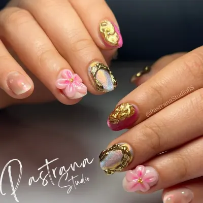 Diseño de uñas personalizado 17